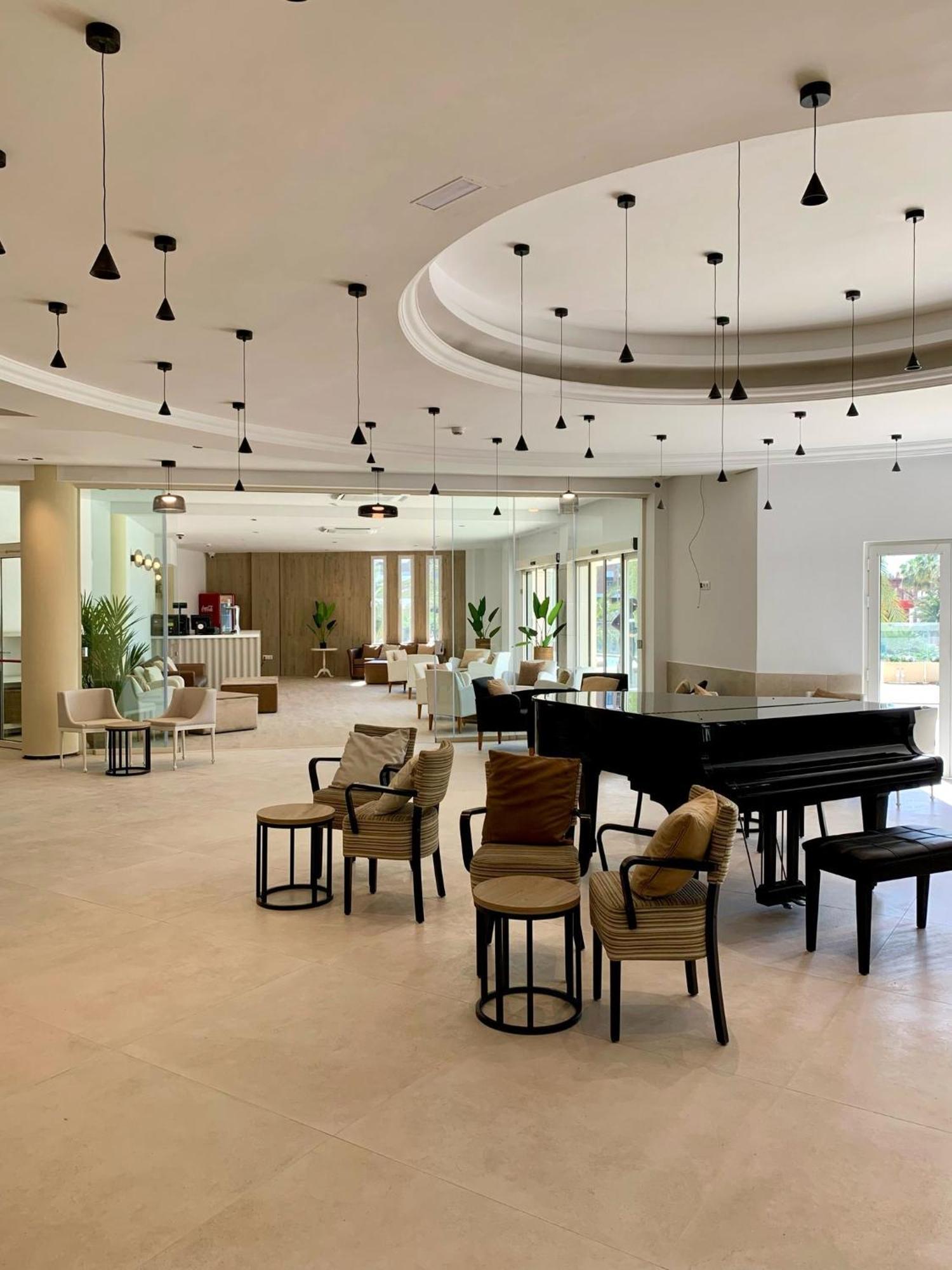 Ohtels Gran Hotel Almeria Ngoại thất bức ảnh